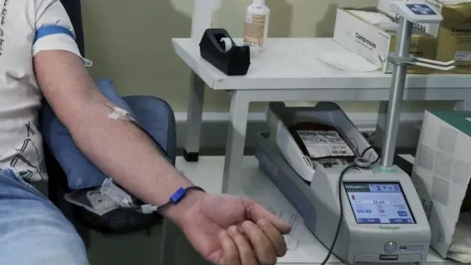 Aprovada proibição da discriminação na doação de sangue