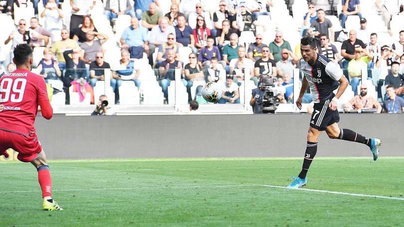 Imagem de Cristiano Ronaldo marca na vitória da Juventus frente à SPAL
