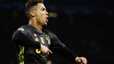 Imagem de Golo de Ronaldo foi único ponto positivo do empate da Juventus em Amesterdão