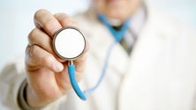 Imagem de Médicos pedem ajuda a Marcelo Rebelo de Sousa