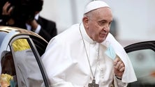 Imagem de Papa envia dois cardeais à Ucrânia, Polónia e Hungria
