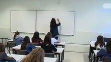 Imagem de Ministério da Educação recua na discriminação aos professores da Madeira e dos Açores