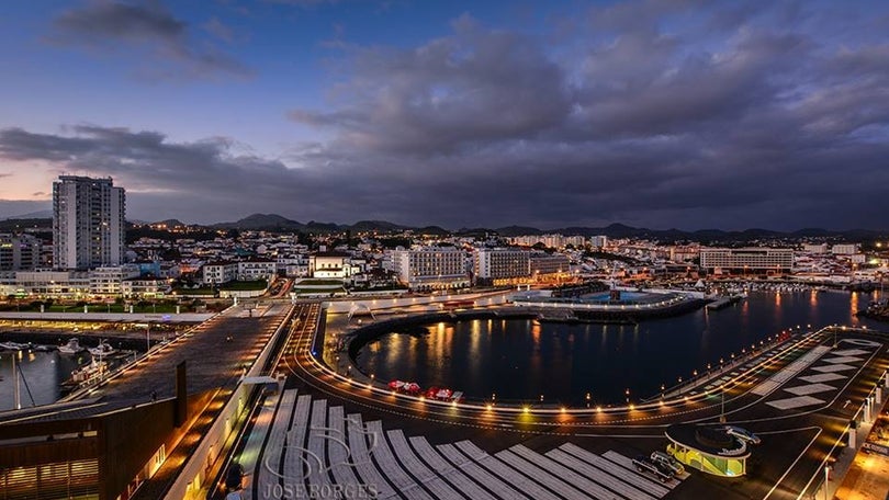 Imagem de “Postal para Ponta Delgada nos 470 anos!
Menina do meu viver!”
José Manuel Santos Narciso