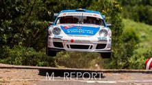 Imagem de Paulo Mendes fora do Campeonato Regional de ralis de 2017 com o Porsche
