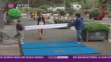 Imagem de Carlos Freitas e Cristina Nascimento venceram a prova de atletismo Ponta Delgada – São Vicente