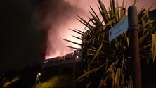Imagem de Incêndio está circunscrito mas ainda ativo (vídeo)