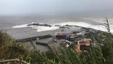 Imagem de Porto das Lajes das Flores totalmente destruído [Vídeo]