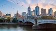 Covid-19: Austrália investiga falhas em hotéis que levaram a surto em Melbourne