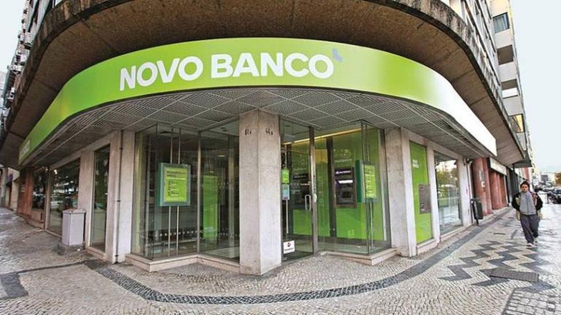 Governo deu 20,8 mil milhões aos bancos