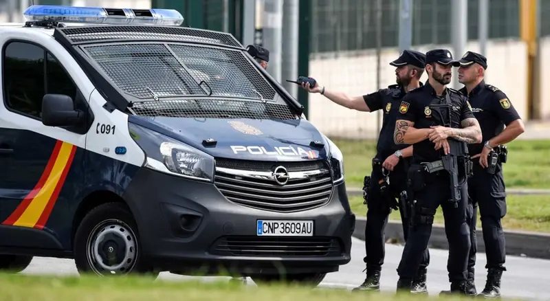 «Bonnie & Clyde» portugueses detidos em Zamora presentes a tribunal em Madrid