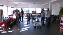 Imagem de Faial organiza feira de roupas em segunda mão (Vídeo)