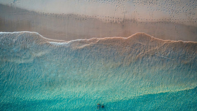 Voo do Porto com uma semana no Porto Santo