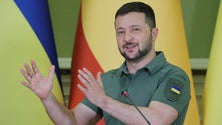 Ucrânia: Zelensky admite dias difíceis mas reclama avanços