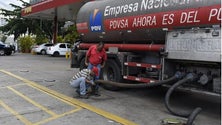 Imagem de Venezuela: Petrolífera diz ter capacidade para abastecer a população face a queixas de falta de combustível