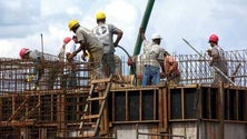 Falta mão de obra na construção civil (Som)