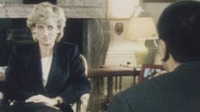 Imagem de Jornalista que entrevistou Diana desculpa-se