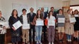 Imagem de Estudantes receberam computadores e cheques para pagamento das propinas (áudio)