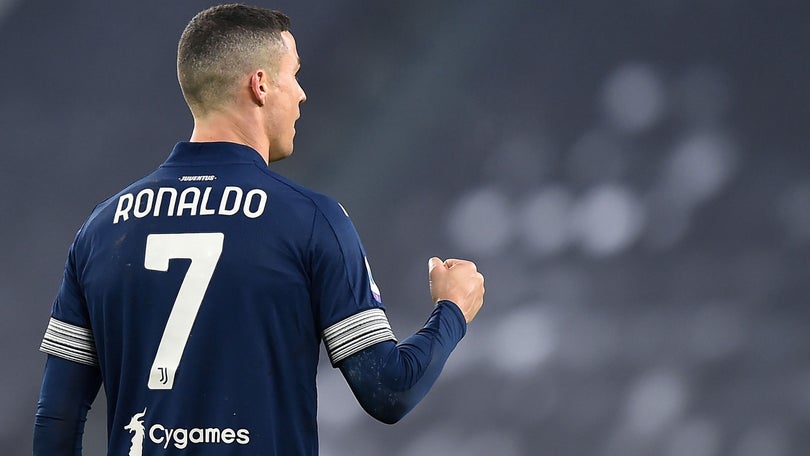 Imagem de Ronaldo fecha vitória e Juventus aproxima-se dos lugares da frente em Itália