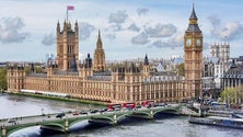 Imagem de Londres publica «lista verde» de destinos de férias