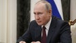 Presidente russo lança aviso ao Ocidente