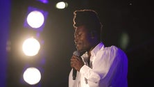 Imagem de Benjamin Clementine enche vila da Ponta do Sol