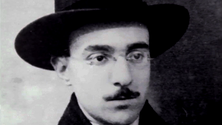 Investigador diz que Fernando Pessoa «reprimiu a sua homossexualidade»