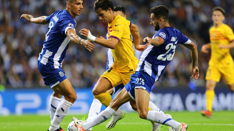Imagem de Porto perde em casa com Barcelona de Félix e Cancelo