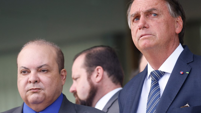 Imagem de Governado diz que Exército impediu despejo de acampamento