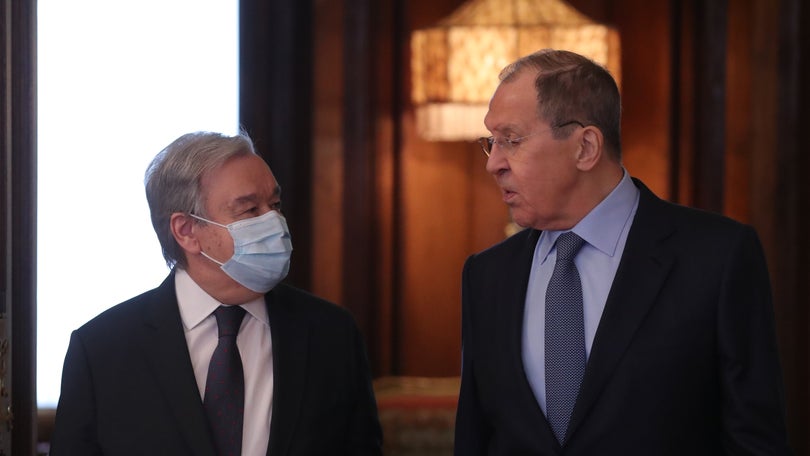 Imagem de Secretário-geral da ONU visita hoje Moscovo à procura de paz