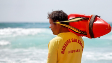 Imagem de “Ondas Calmas” está a recrutar nadadores-salvadores para época balnear  (Áudio)