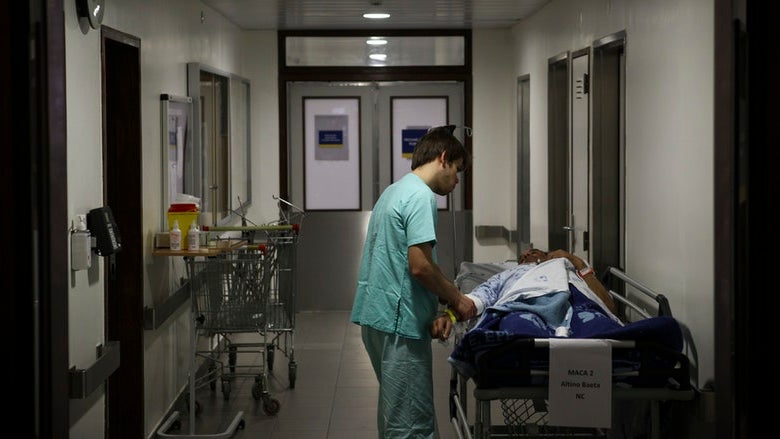 Imagem de Enfermeiros/Greve: Governo da Madeira responsabiliza República por incumprimento de promessas