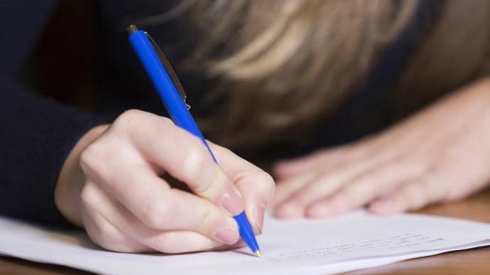 Imagem de 127 alunos foram a exame esta segunda-feira
