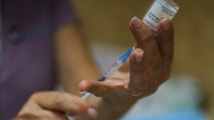Maiores de 40 anos já podem agendar vacinação no portal