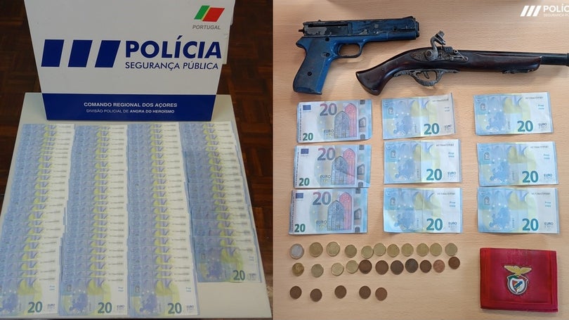 Imagem de Notas falsas e armas
