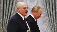 Imagem de Presidente bielorrusso anuncia compra de armas a Moscovo