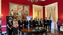 Imagem de Fibra ótica reforçada na Região (áudio)