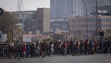 Imagem de União Africana pede restauração urgente da ordem