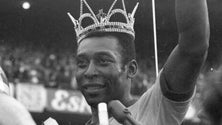 Parlamento lamenta morte de Pelé