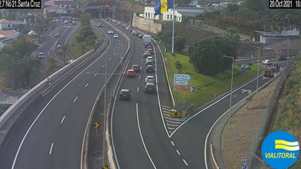 Imagem de Acidente congestiona trânsito