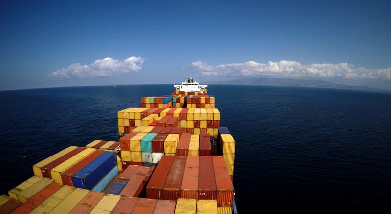 Navios cargueiro vão descarregar no porto do Funchal