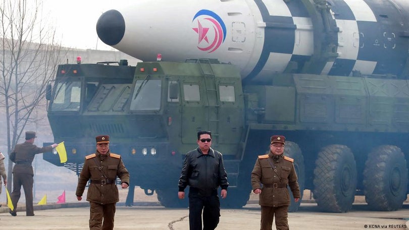 União Europeia condena aumento de lançamentos ilegais de mísseis norte-coreanos
