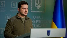 Imagem de Zelensky diz que país não aderirá à NATO e CE repensa política de Defesa
