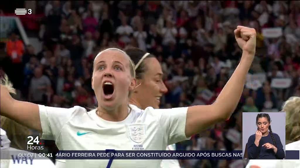 Inglaterra vence Áustria 1-0 no jogo inaugural do europeu feminino em futebol