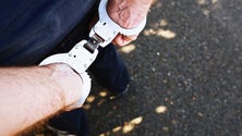 Imagem de Detidos com 102 doses de haxixe no Funchal