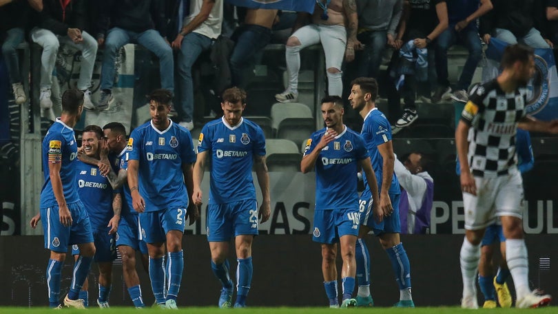 FC Porto goleia Boavista e reforça segundo lugar da I Liga