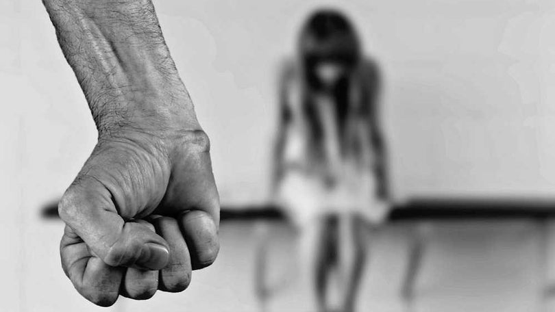 964 crimes de abuso sexual de menores em 2022