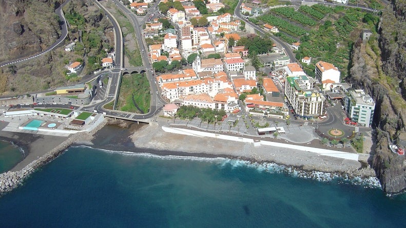Imagem de Alteração temporária de trânsito na Ribeira Brava