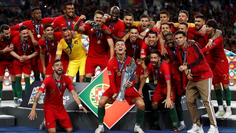 Imagem de Liga das Nações: Cinco portugueses no `onze ideal` da UEFA
