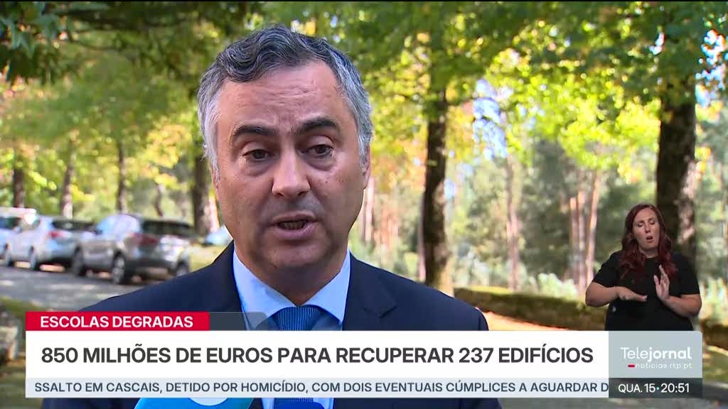 Alunos sem aulas. Ministro diz que situação é para continuar