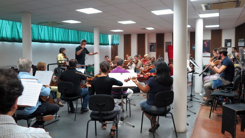 Imagem de Orquestra Clássica da Madeira com concerto especial no Salão da Assembleia Regional